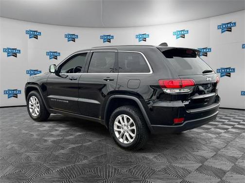 2022 Jeep Grand Cherokee Laredo