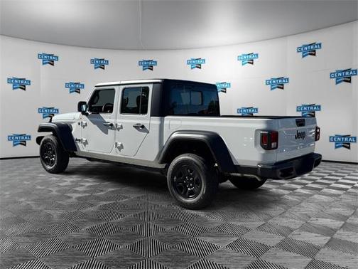 2025 Jeep Gladiator Sport