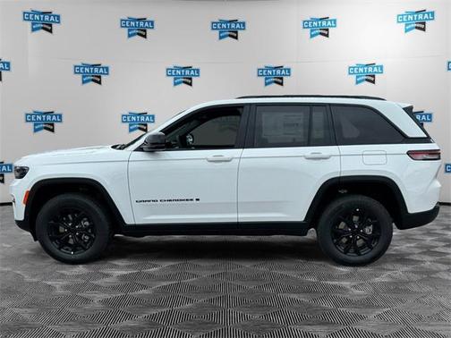 2025 Jeep Grand Cherokee Altitude