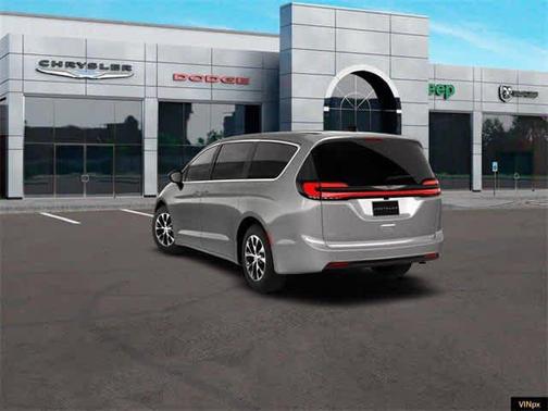 2026 Chrysler Pacifica L