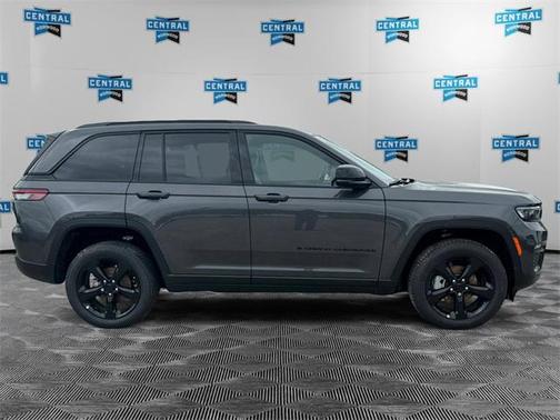 2025 Jeep Grand Cherokee Limited X