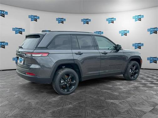 2025 Jeep Grand Cherokee Limited X