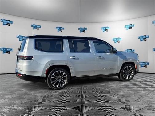2022 Jeep Grand Wagoneer Series III 4x4