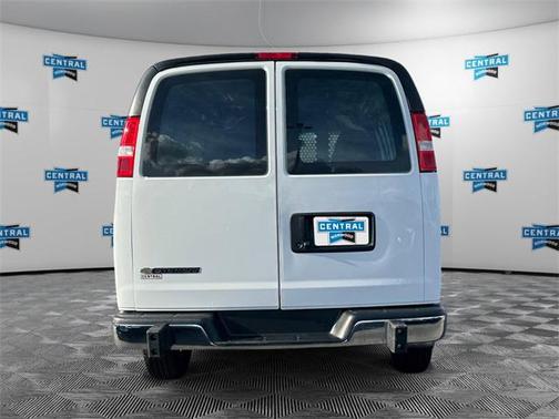 2024 Chevrolet Express 2500 RWD 2500 Regular Wheelbase WT