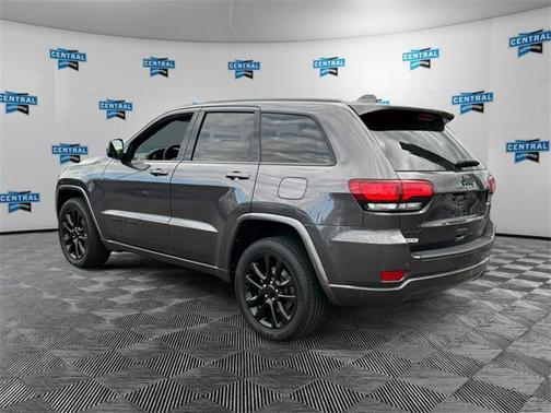 2021 Jeep Grand Cherokee Laredo