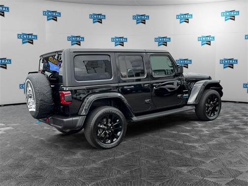 2022 Jeep Wrangler Unlimited 4xe Sahara