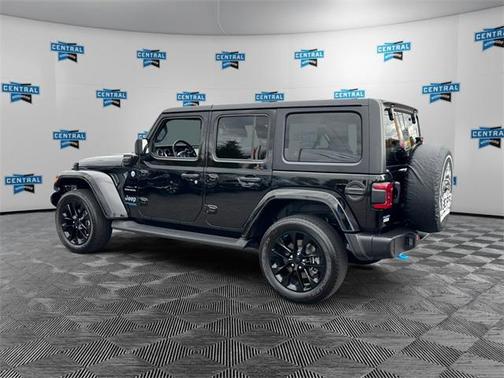 2022 Jeep Wrangler Unlimited 4xe Sahara