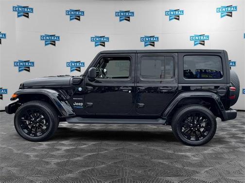 2022 Jeep Wrangler Unlimited 4xe Sahara