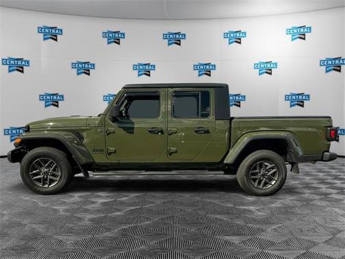 2024 Jeep Gladiator Sport S