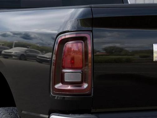 Diamond Black Crystal Pearlcoat 2026 RAM 2500 Tradesman Regular Cab 4x4 8' Box