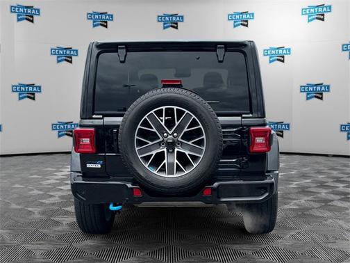 2022 Jeep Wrangler Unlimited 4xe Sahara High Altitude