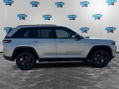 2025 Jeep Grand Cherokee Limited X