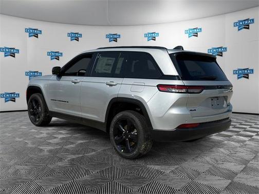 2025 Jeep Grand Cherokee Limited X