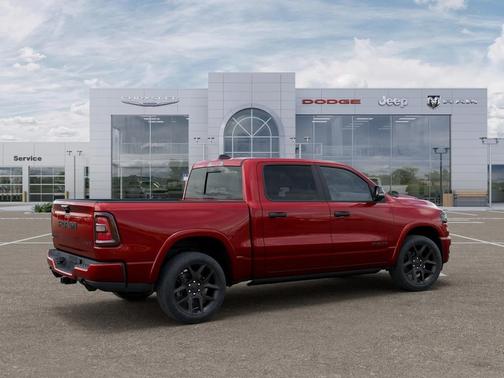 Molten Red Pearlcoat 2026 RAM 1500 Laramie