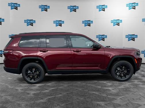 2025 Jeep Grand Cherokee L Altitude