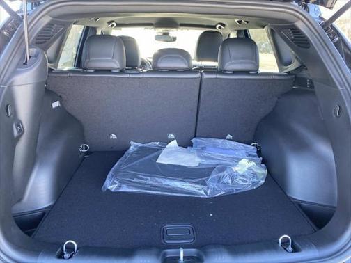 Diamond Black Crystal Pearlcoat 2026 Jeep Compass Limited