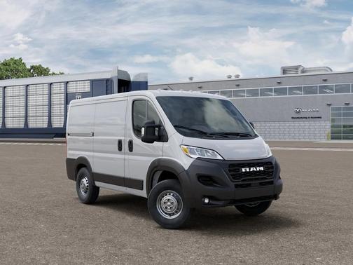 Bright White Clearcoat 2026 RAM ProMaster 1500 Low Roof