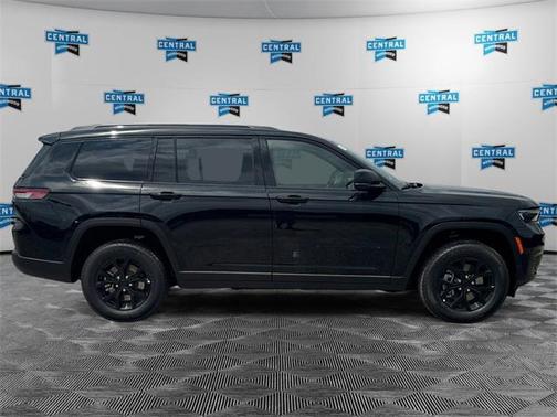 2025 Jeep Grand Cherokee L Altitude
