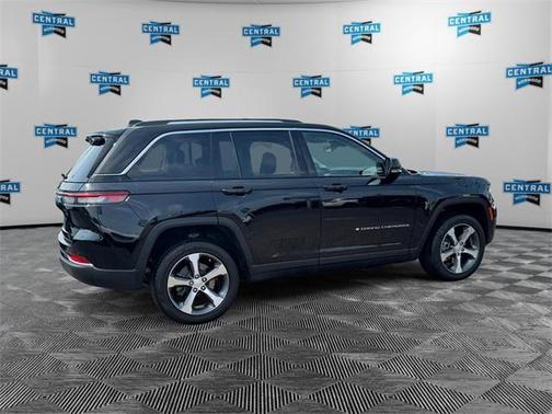 2023 Jeep Grand Cherokee 4xe Base