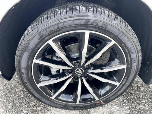 Platinum White Pearl 2026 Acura RDX A-Spec Advance Package