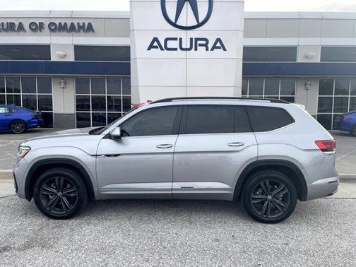 2021 Volkswagen Atlas 3.6 SE w/ Technology R-Line