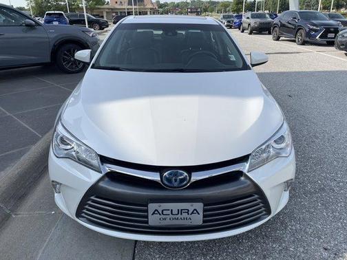 2017 Toyota Camry Hybrid XLE