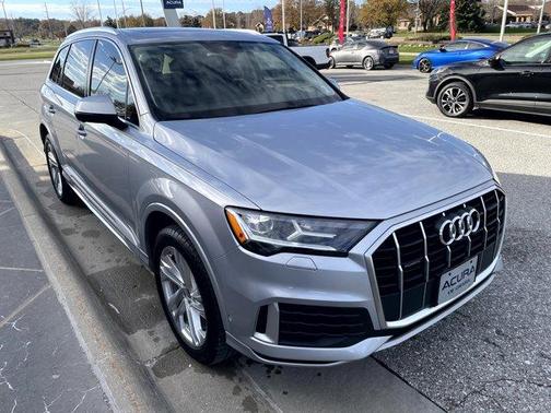 2021 Audi Q7 45 Premium Plus