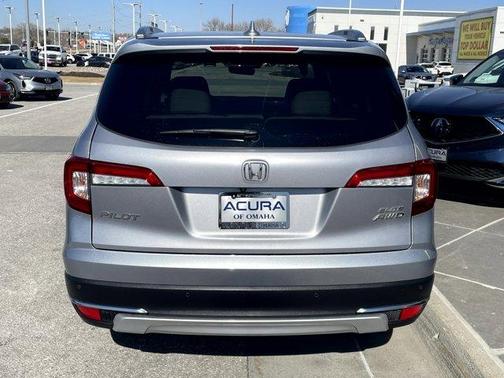 2022 Honda Pilot Elite