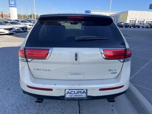 2014 Lincoln MKX Base