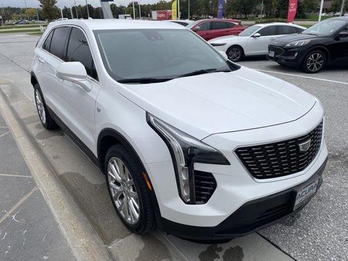 2022 Cadillac XT4 Luxury