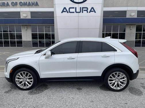 2022 Cadillac XT4 Luxury