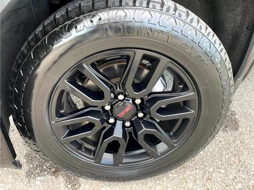 Onyx Black 2020 GMC Sierra 1500 Elevation
