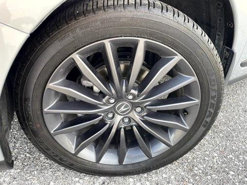 Lunar Silver Metallic 2023 Acura RDX A-Spec Advance
