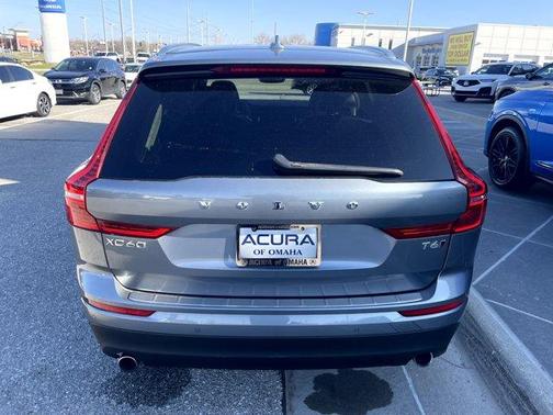 2019 Volvo XC60 T6 Momentum