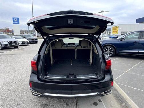 2017 Acura MDX 3.5L w/Technology Package