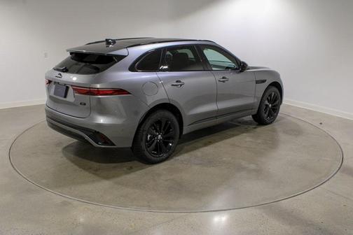 2026 Jaguar F-PACE P250 R-Dynamic S