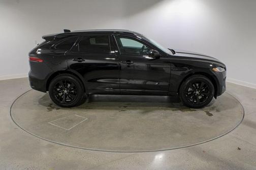 2026 Jaguar F-PACE P400 R-Dynamic S