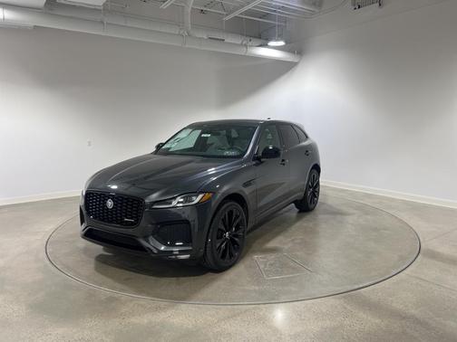 2025 Jaguar F-PACE P250 R-Dynamic S