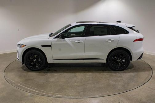 2026 Jaguar F-PACE P250 R-Dynamic S