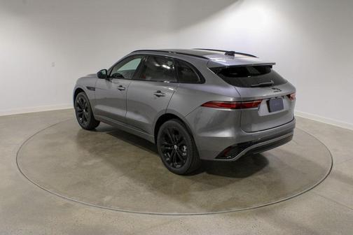 2025 Jaguar F-PACE P250 R-Dynamic S