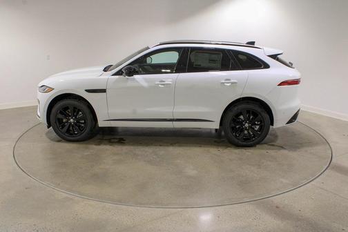 2026 Jaguar F-PACE P250 R-Dynamic S