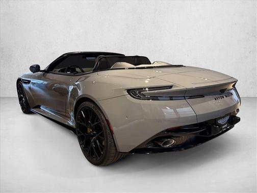 2026 Aston Martin DB12 Volante