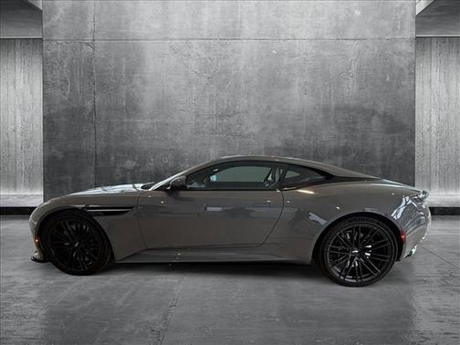 2024 Aston Martin DB12 Base
