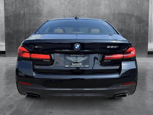 2022 BMW 530 i xDrive