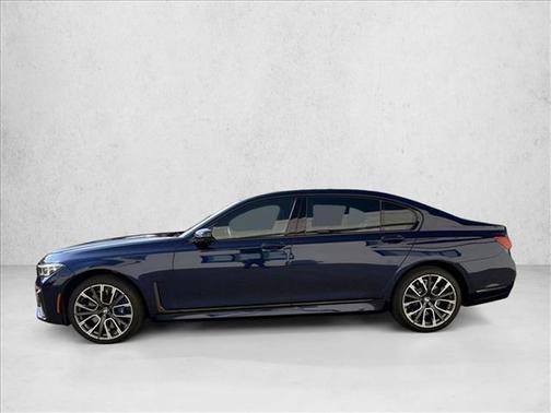 Tanzanite Blue II Metallic 2022 BMW 750 i xDrive