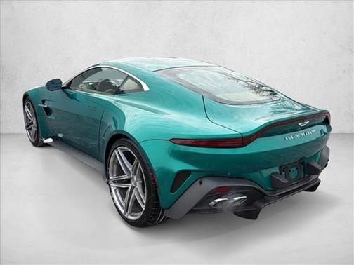 2025 Aston Martin Vantage Base