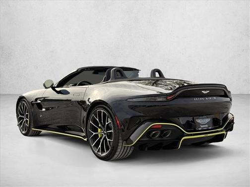 2026 Aston Martin Vantage Base