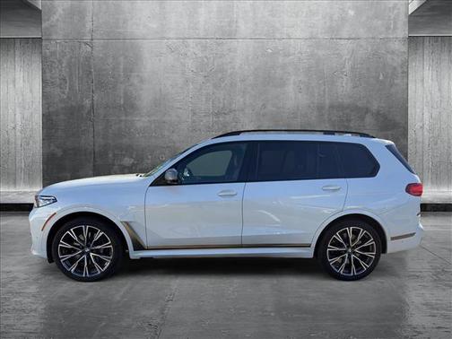 2020 BMW X7 M50i
