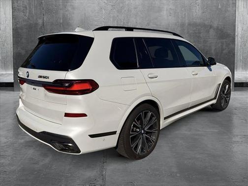 2020 BMW X7 M50i