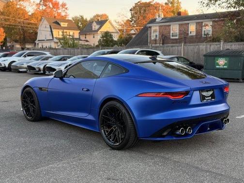 2021 Jaguar F-TYPE R